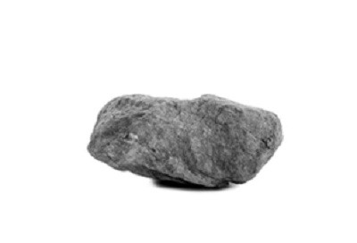 Una piedra lisa y fuerte encontrada en el lugar.